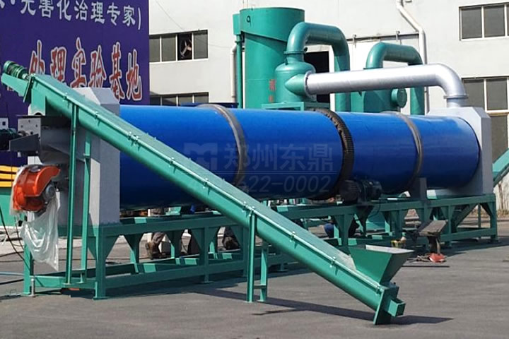 新型沼氣熱源生物質(zhì)有機(jī)肥烘干機(jī)設(shè)備可將高達(dá)七八十含水量的沼渣、糞便、鋸末等物料一次性烘干至安全貯藏水分標(biāo)準(zhǔn)。