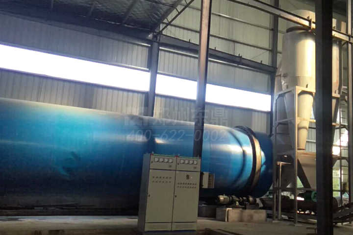 生物質(zhì)烘干機廠家鄭州東鼎干燥開發(fā)了大型檸條烘干機成套設備，實現(xiàn)了檸條資源規(guī)模化利用之路。